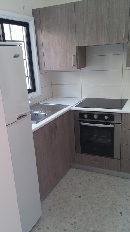 Miltos Beach House Larnaca Ngoại thất bức ảnh
